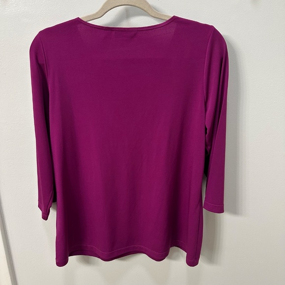 SUSAN GRAVER Solid Dark Pink / Purple Liquid Knit 3/4 Sleeve Top, Small, GUC - Picture 5 of 10